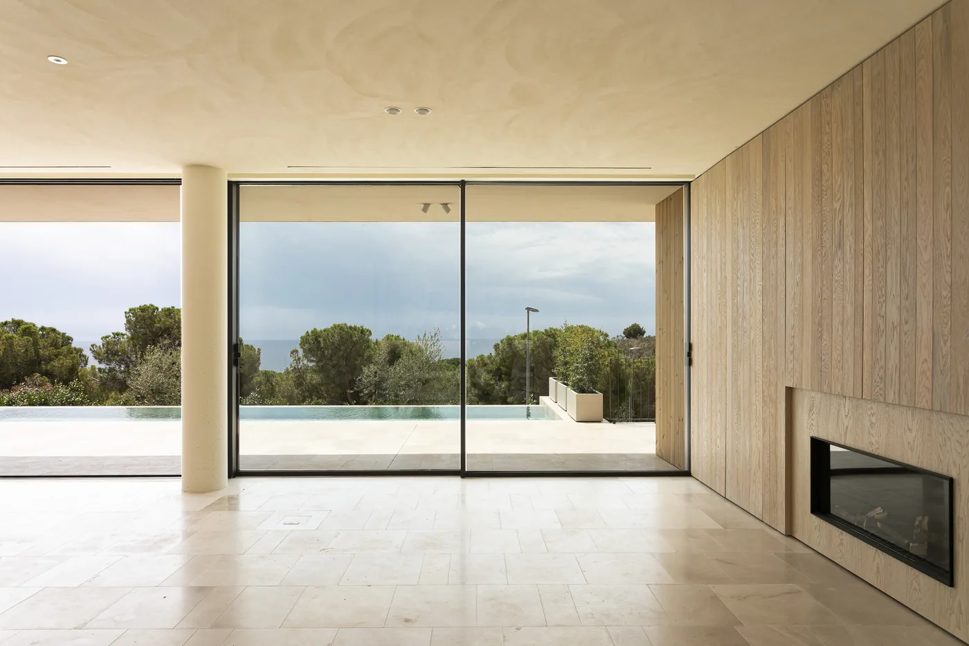 Villa 901 — Jardín