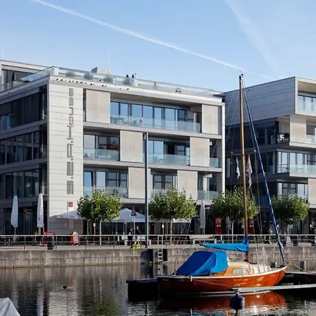 imgi_18_image-cmcid-170592-